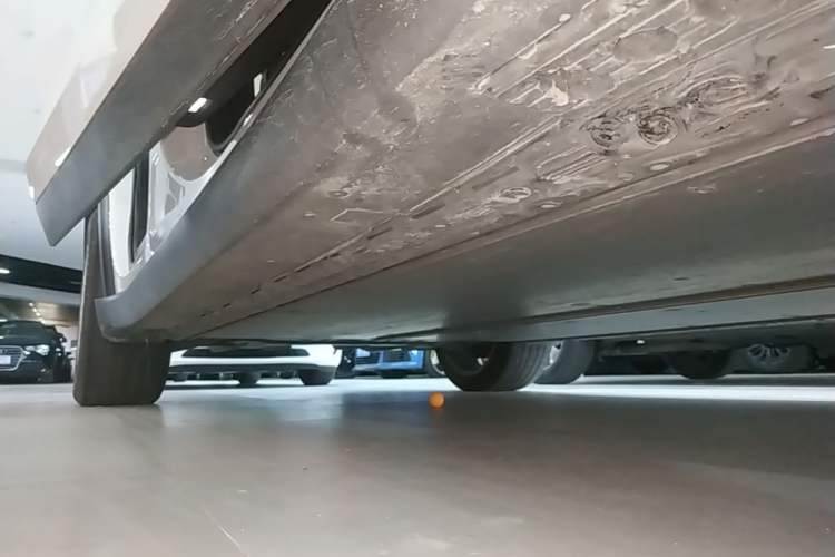 Used Tesla Model X 2016 X P100D Performance High-Performance Edition Right Side Sill
