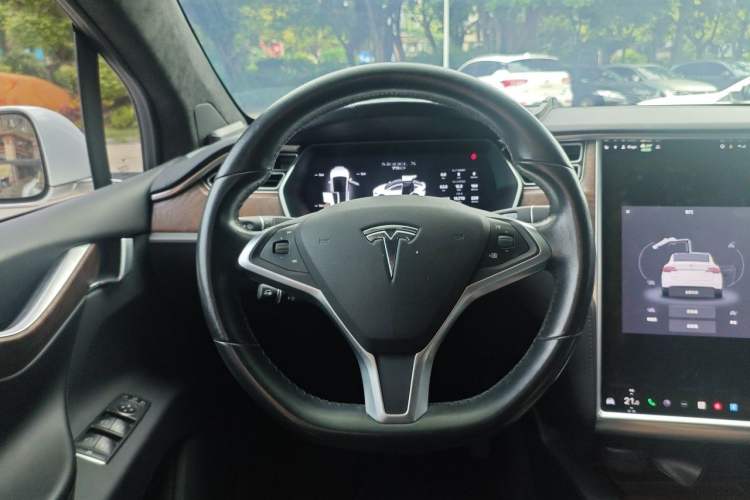 Used Tesla Model X 2016 X 75D Steering Wheel