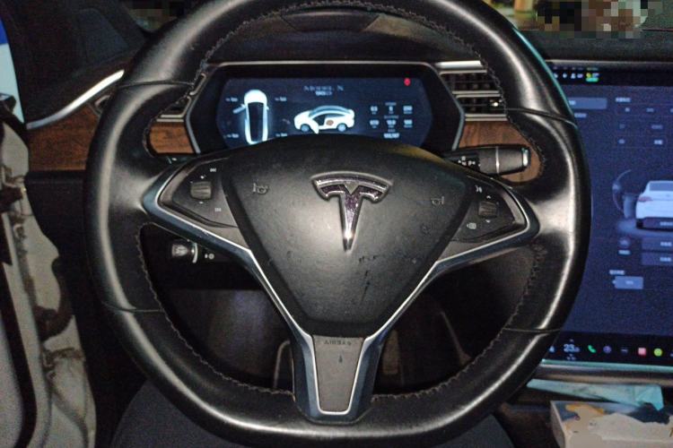 Used Tesla Model X 2016 X 90D Steering Wheel