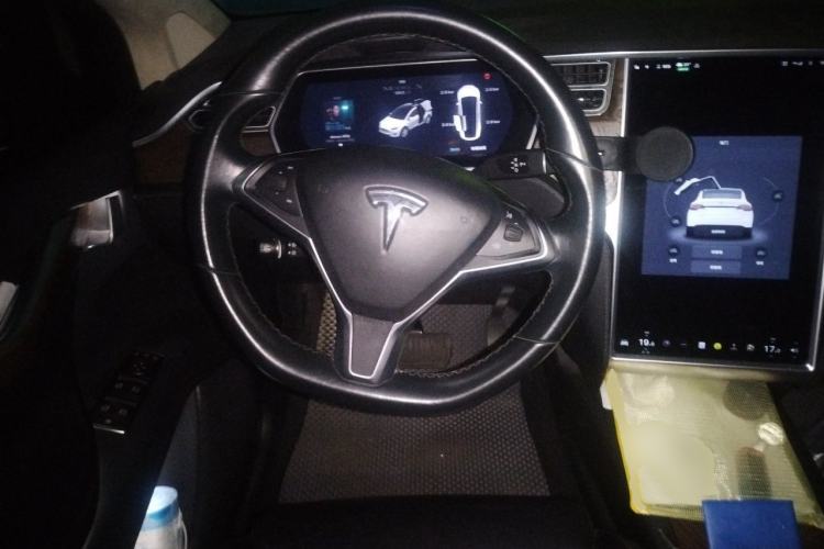 Used Tesla Model X 2016 X 90D Steering Wheel