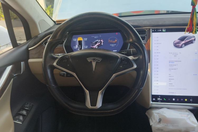 Used Tesla Model X 2016 X 90D Steering Wheel