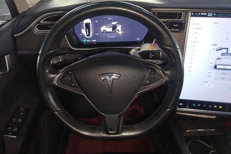 Used Tesla Model X 2016 X 90D Steering Wheel