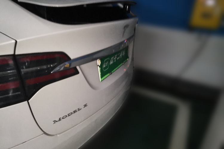 Used Tesla Model X 2016 X 90D Trunk