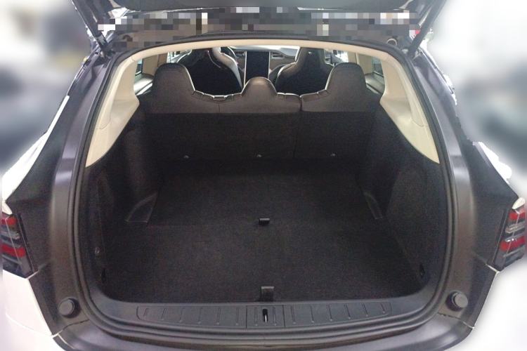 Used Tesla Model X 2016 X 90D Trunk