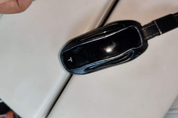 Used Tesla Model X 2016 X 90D Vehicle Key