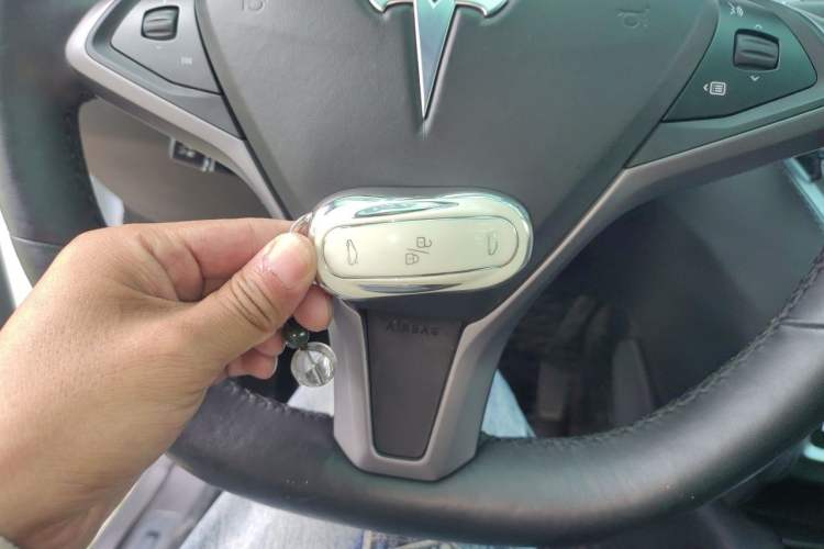 Used Tesla Model X 2016 X 75D Vehicle Key