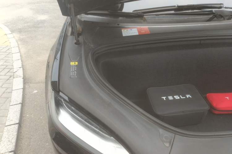 Used Tesla Model X 2017 X 100D Long Range Edition Engine Bay Right
