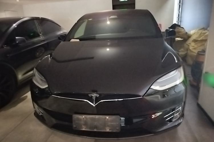 Used Tesla Model X 2017 X 100D Long Range Edition Front