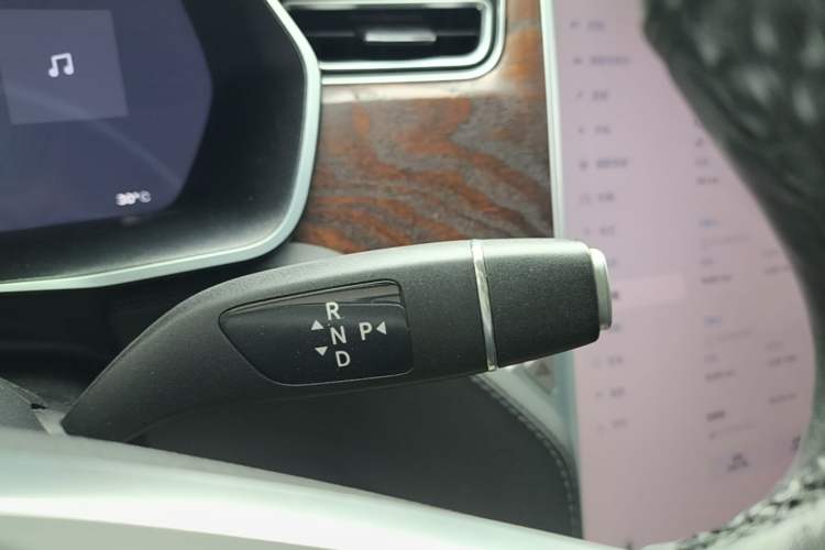 Used Tesla Model X 2017 X 100D Long Range Edition Gear Lever