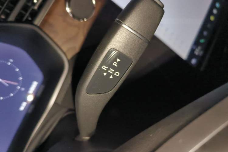 Used Tesla Model X 2017 X 100D Long Range Edition Gear Lever
