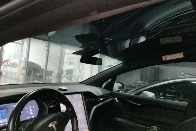 Used Tesla Model X 2017 X 100D Long Range Edition Headliner