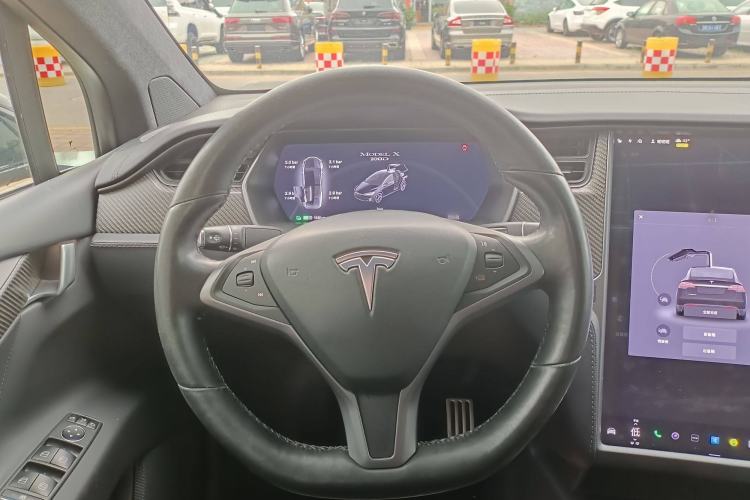 Used Tesla Model X 2017 X 100D Long Range Edition Interior 2