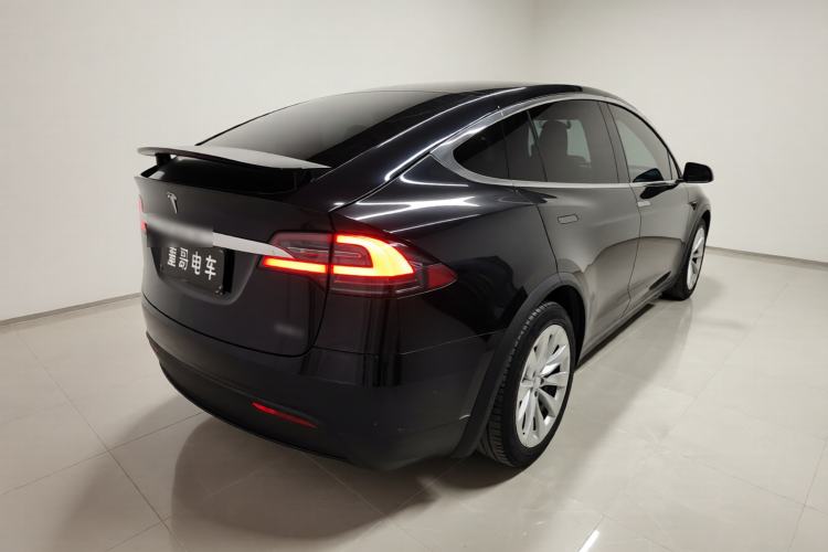 Used Tesla Model X 2017 X 100D Long Range Edition Rear Right 45 Deg
