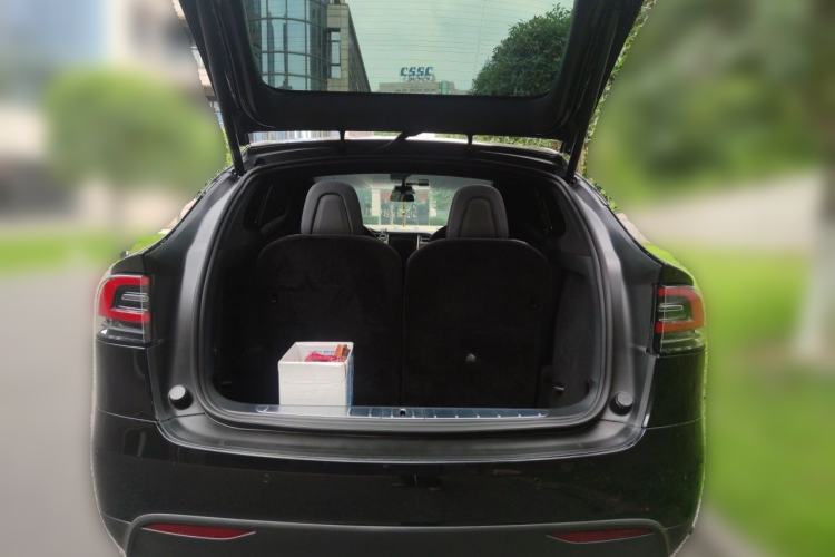 Used Tesla Model X 2017 X 100D Long Range Edition Trunk