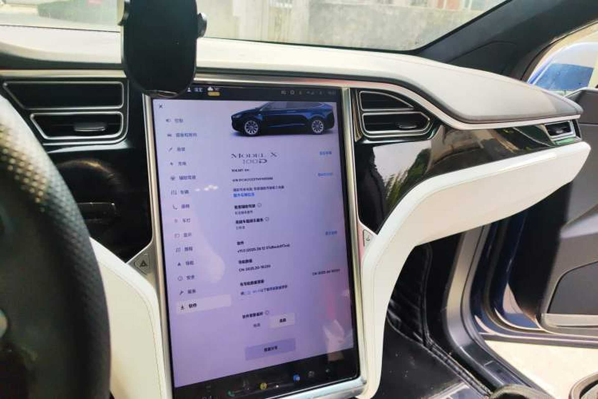Used Tesla Model X 2017 X 100D Long Range Edition Audio And AC Panel