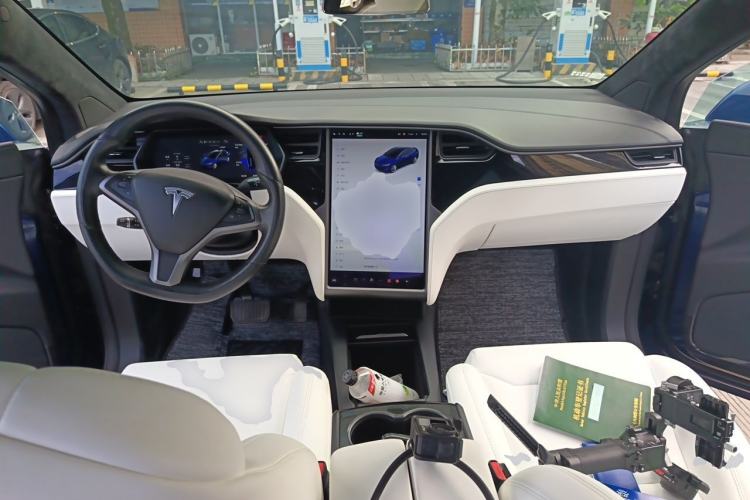 Used Tesla Model X 2017 X 100D Long Range Edition Center Console