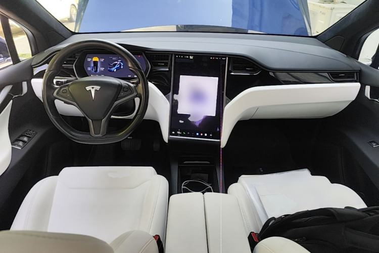 Used Tesla Model X 2017 X 100D Long Range Edition Center Console