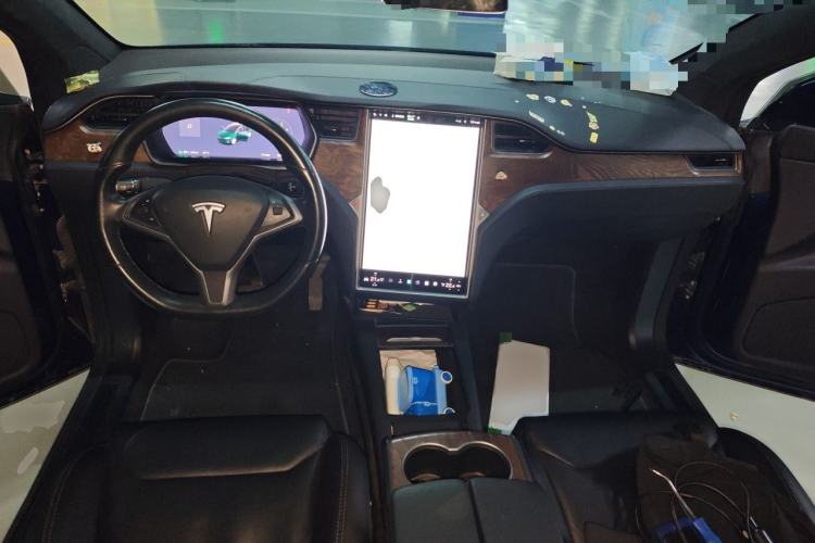 Used Tesla Model X 2017 X 100D Long Range Edition Center Console
