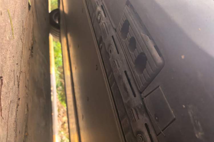 Used Tesla Model X 2017 X 100D Long Range Edition Chassis Front Right