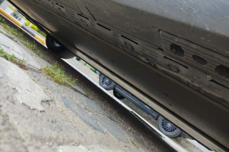 Used Tesla Model X 2017 X 100D Long Range Edition Chassis Front Right