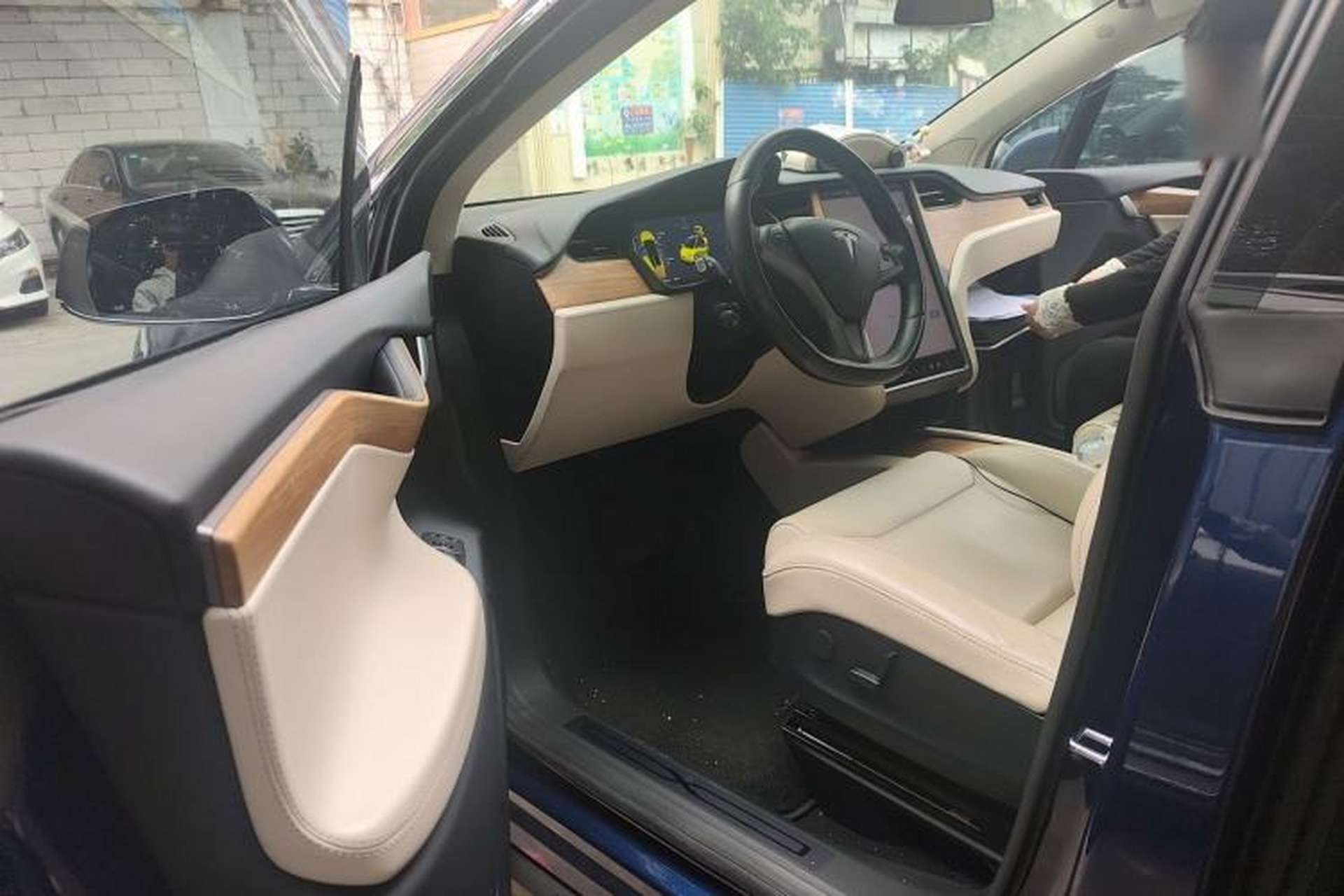 Used Tesla Model X 2017 X 100D Long Range Edition Driver Seat