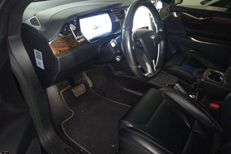 Used Tesla Model X 2017 X 100D Long Range Edition Driver Seat