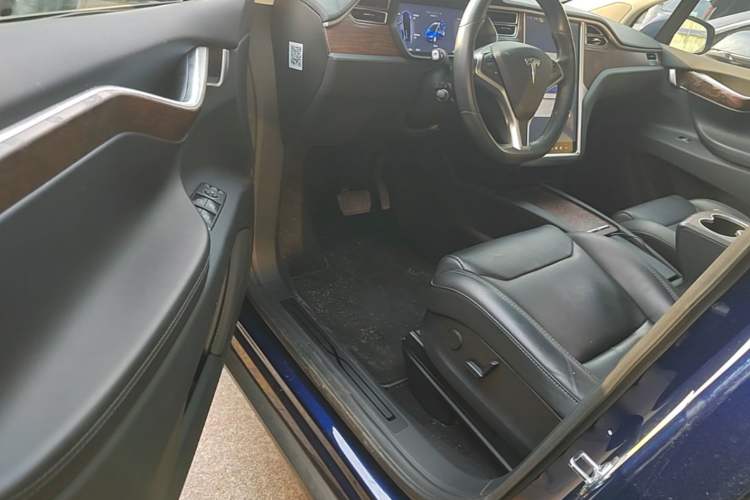 Used Tesla Model X 2017 X 100D Long Range Edition Driver Seat