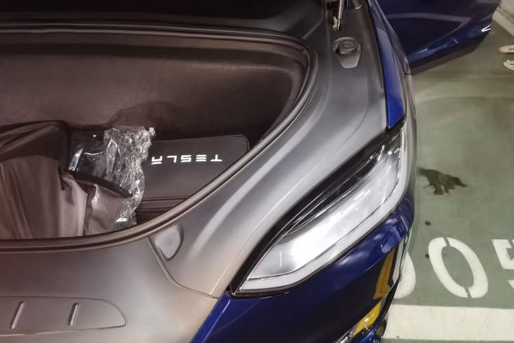 Used Tesla Model X 2017 X 100D Long Range Edition Engine Bay Left