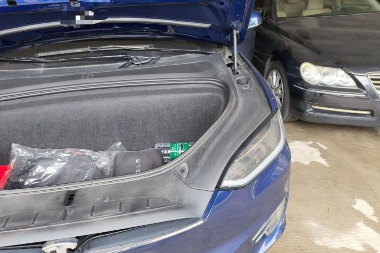 Used Tesla Model X 2017 X 100D Long Range Edition Engine Bay Left