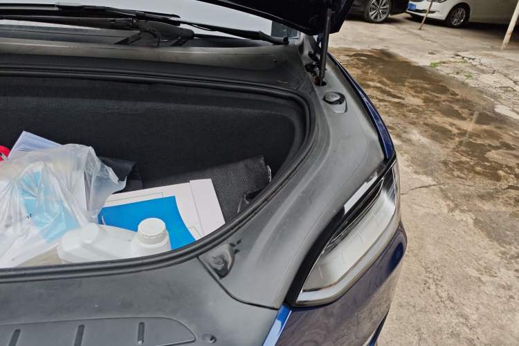 Used Tesla Model X 2017 X 100D Long Range Edition Engine Bay Left