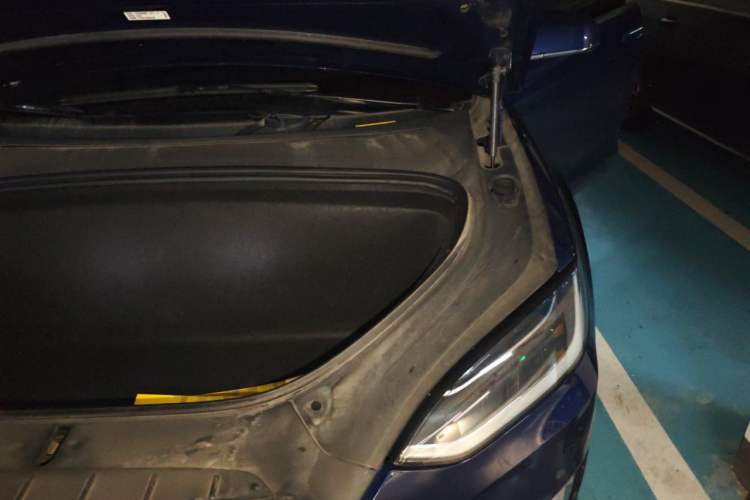Used Tesla Model X 2017 X 100D Long Range Edition Engine Bay Left