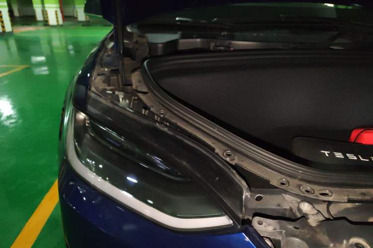 Used Tesla Model X 2017 X 100D Long Range Edition Engine Bay Right