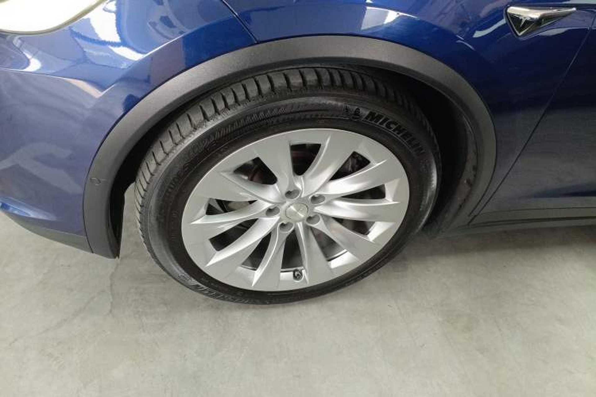 Used Tesla Model X 2017 X 100D Long Range Edition Exterior 4