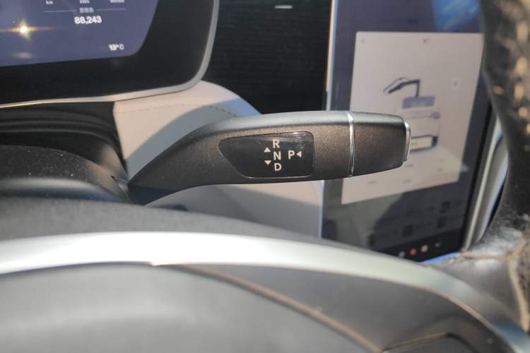Used Tesla Model X 2017 X 100D Long Range Edition Gear Lever
