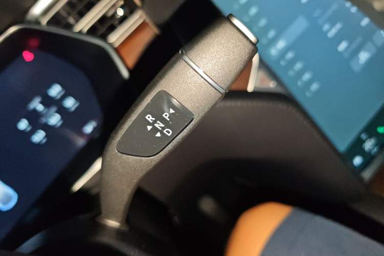 Used Tesla Model X 2017 X 100D Long Range Edition Gear Lever
