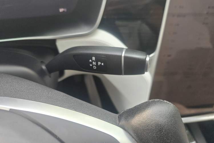 Used Tesla Model X 2017 X 100D Long Range Edition Gear Lever