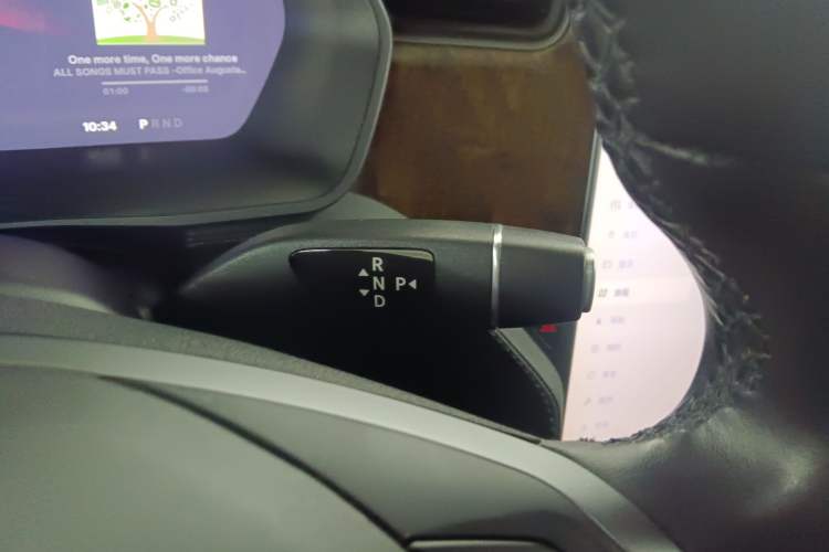 Used Tesla Model X 2017 X 100D Long Range Edition Gear Lever