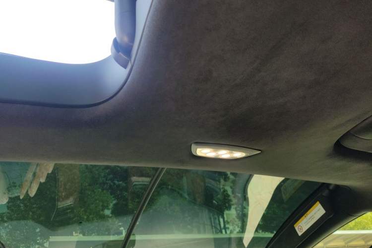 Used Tesla Model X 2017 X 100D Long Range Edition Headliner