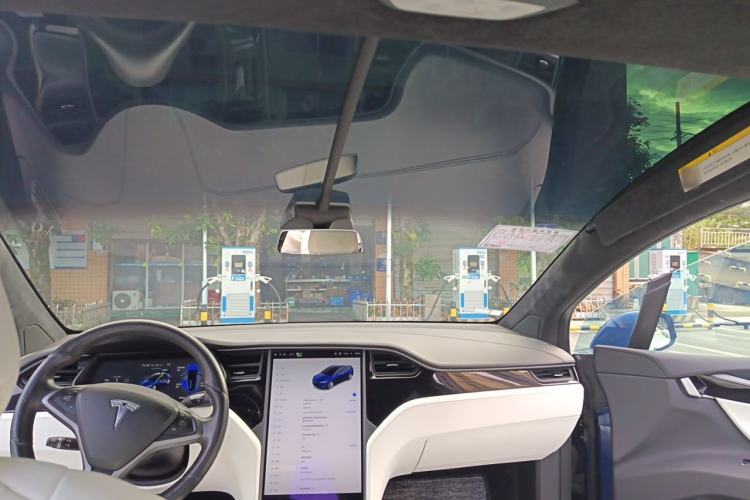 Used Tesla Model X 2017 X 100D Long Range Edition Headliner