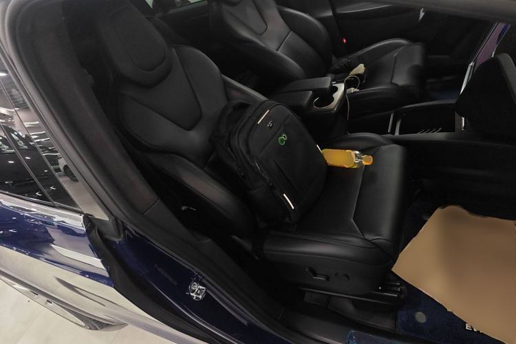 Used Tesla Model X 2017 X 100D Long Range Edition Right Front Seat