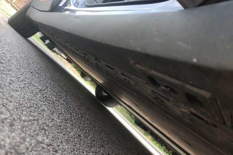 Used Tesla Model X 2017 X 100D Long Range Edition Right Side Sill