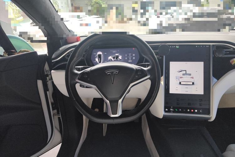 Used Tesla Model X 2017 X 100D Long Range Edition Steering Wheel