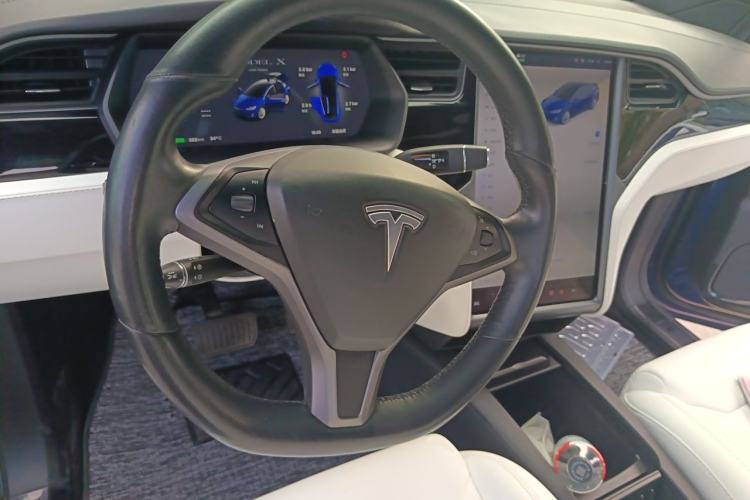 Used Tesla Model X 2017 X 100D Long Range Edition Steering Wheel