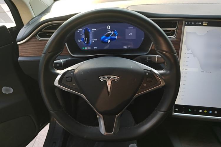 Used Tesla Model X 2017 X 100D Long Range Edition Steering Wheel