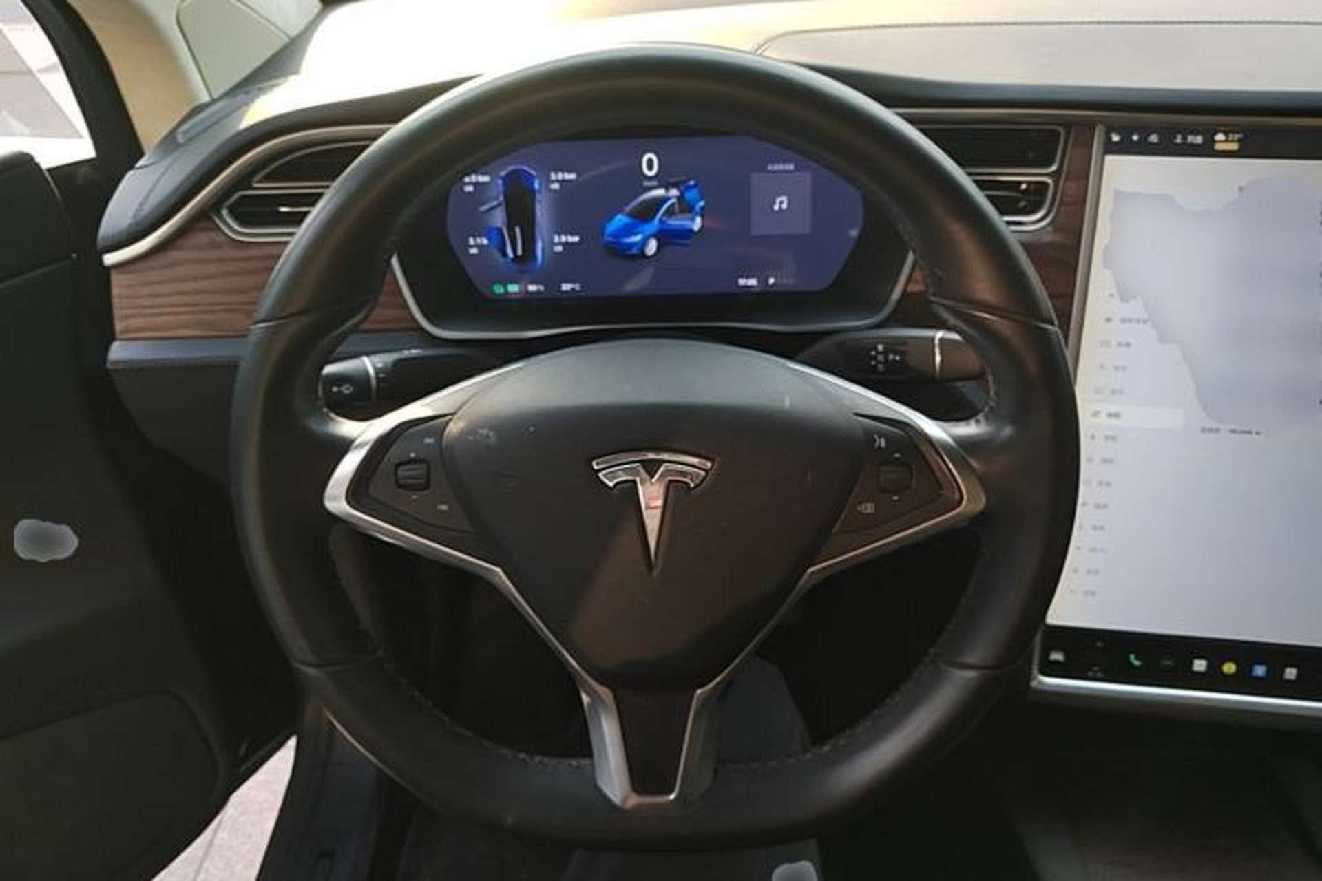 Used Tesla Model X 2017 X 100D Long Range Edition Steering Wheel