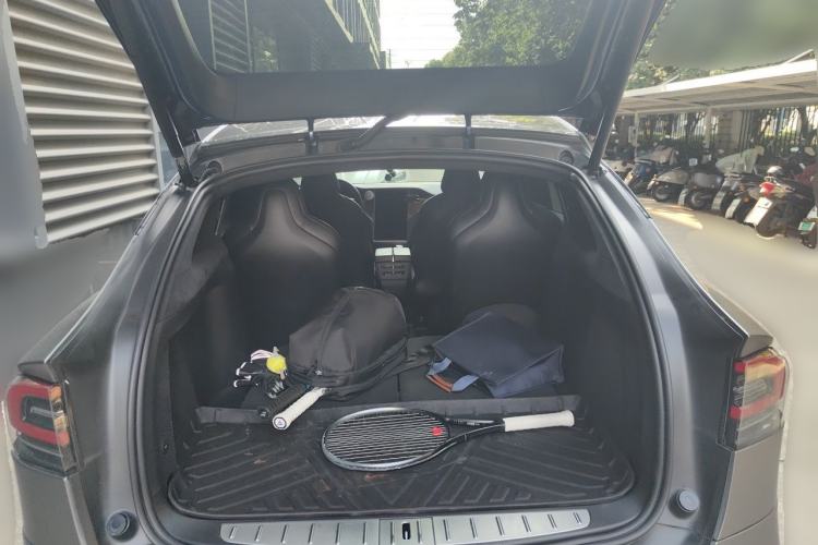 Used Tesla Model X 2017 X 100D Long Range Edition Trunk