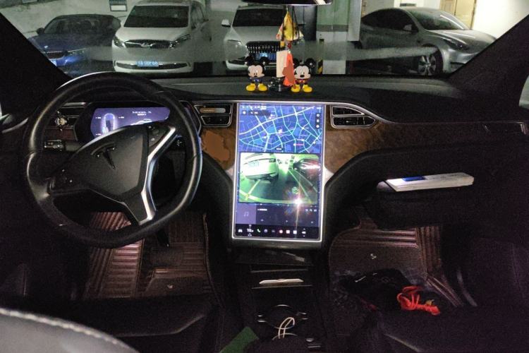 Used Tesla Model X 2017 X 100D Long Range Edition Center Console
