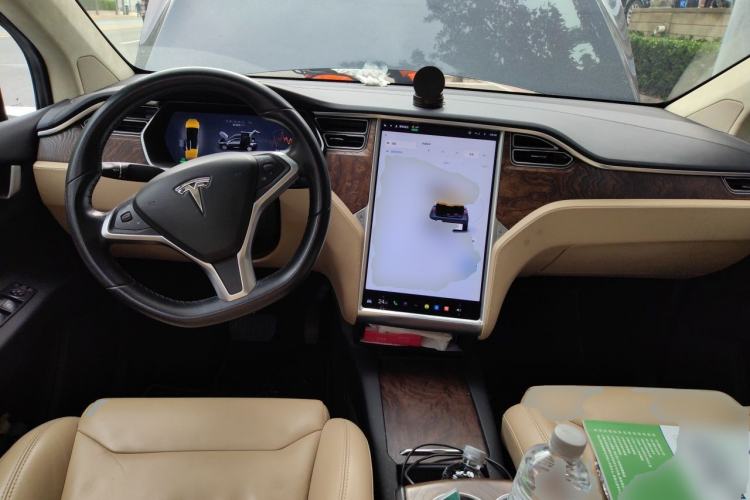Used Tesla Model X 2017 X 100D Long Range Edition Center Console
