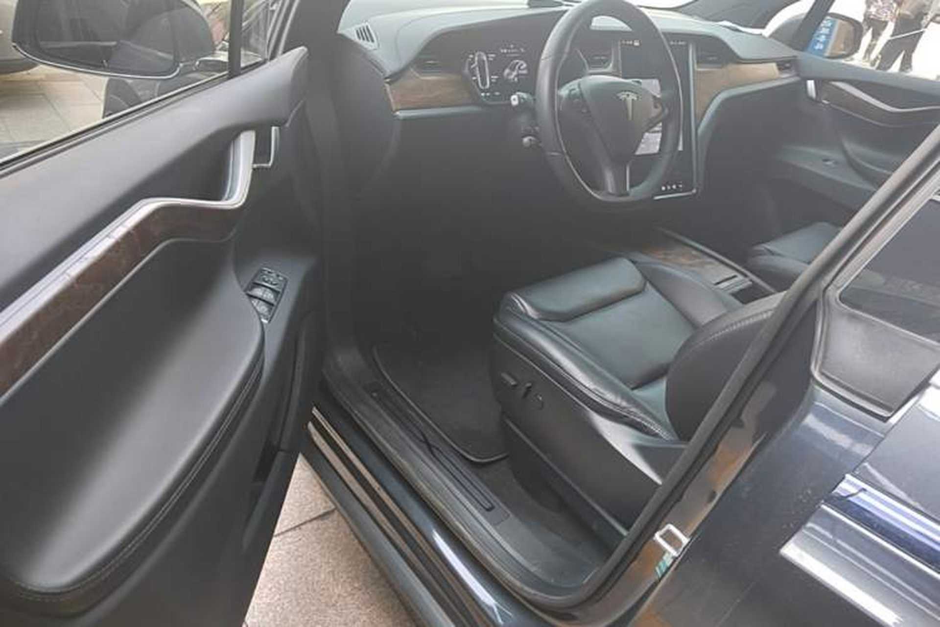 Used Tesla Model X 2017 X 100D Long Range Edition Driver Seat