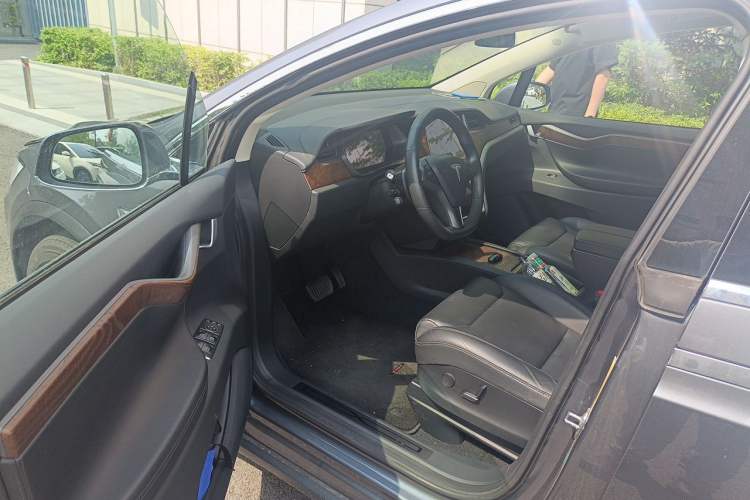 Used Tesla Model X 2017 X 100D Long Range Edition Driver Seat